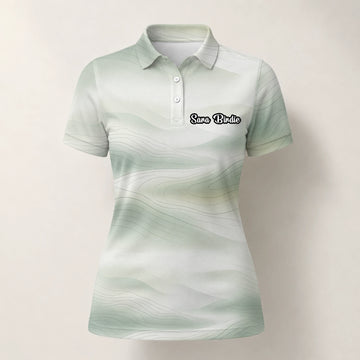 Personalisiertes Golf Poloshirt Weiß Salbeigrünes Abstraktes Wellen Design für Damen F8070