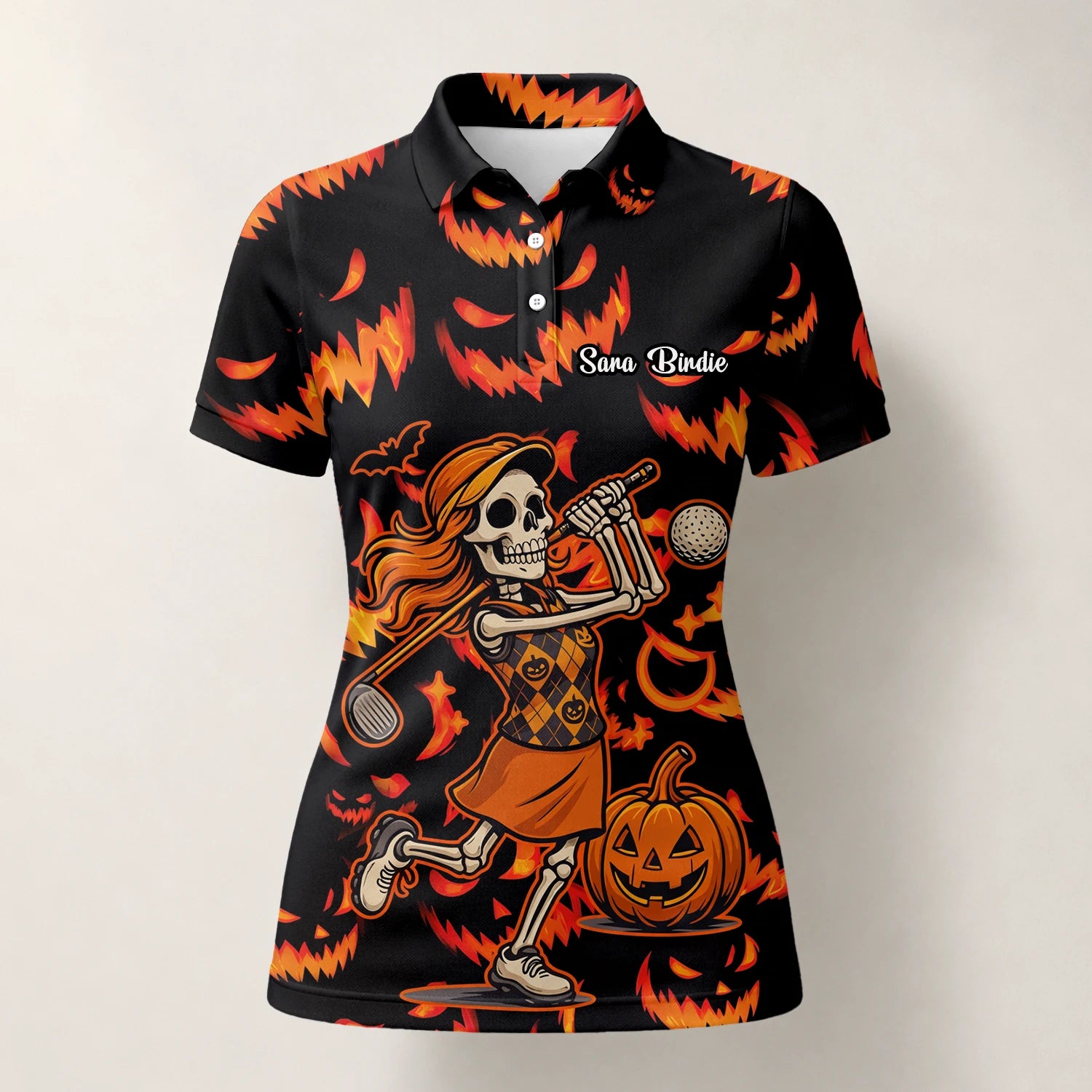 Personalisiertes Golf Poloshirt Schwarz Oranges Halloween Skelett Golfer Kürbis Design für Damen N7108