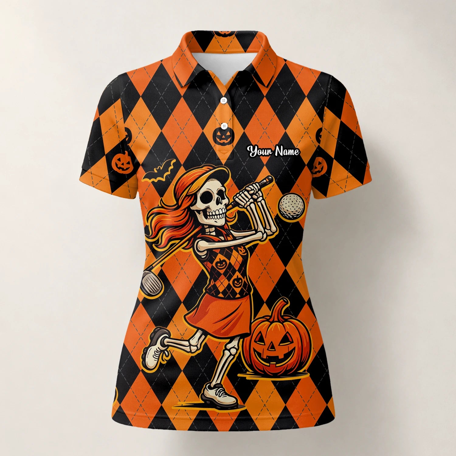 Personalisiertes Golf Poloshirt Orange Schwarzes Halloween Skelett Golfer Kürbis Rauten Design für Damen Z9562