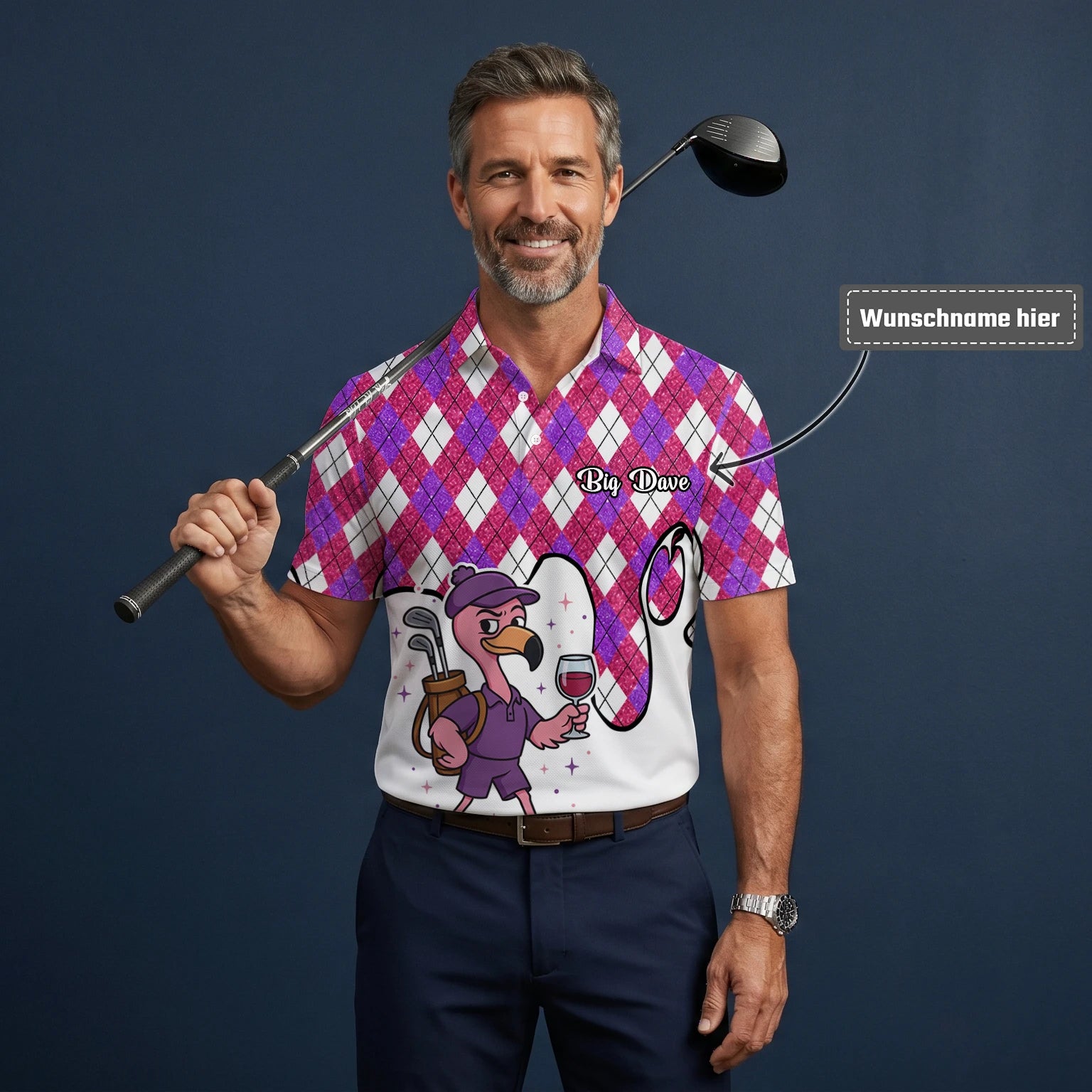 Personalisiertes Golf Poloshirt Pink Lila Rauten Strauß Golfer Cartoon Design für Herren D7000