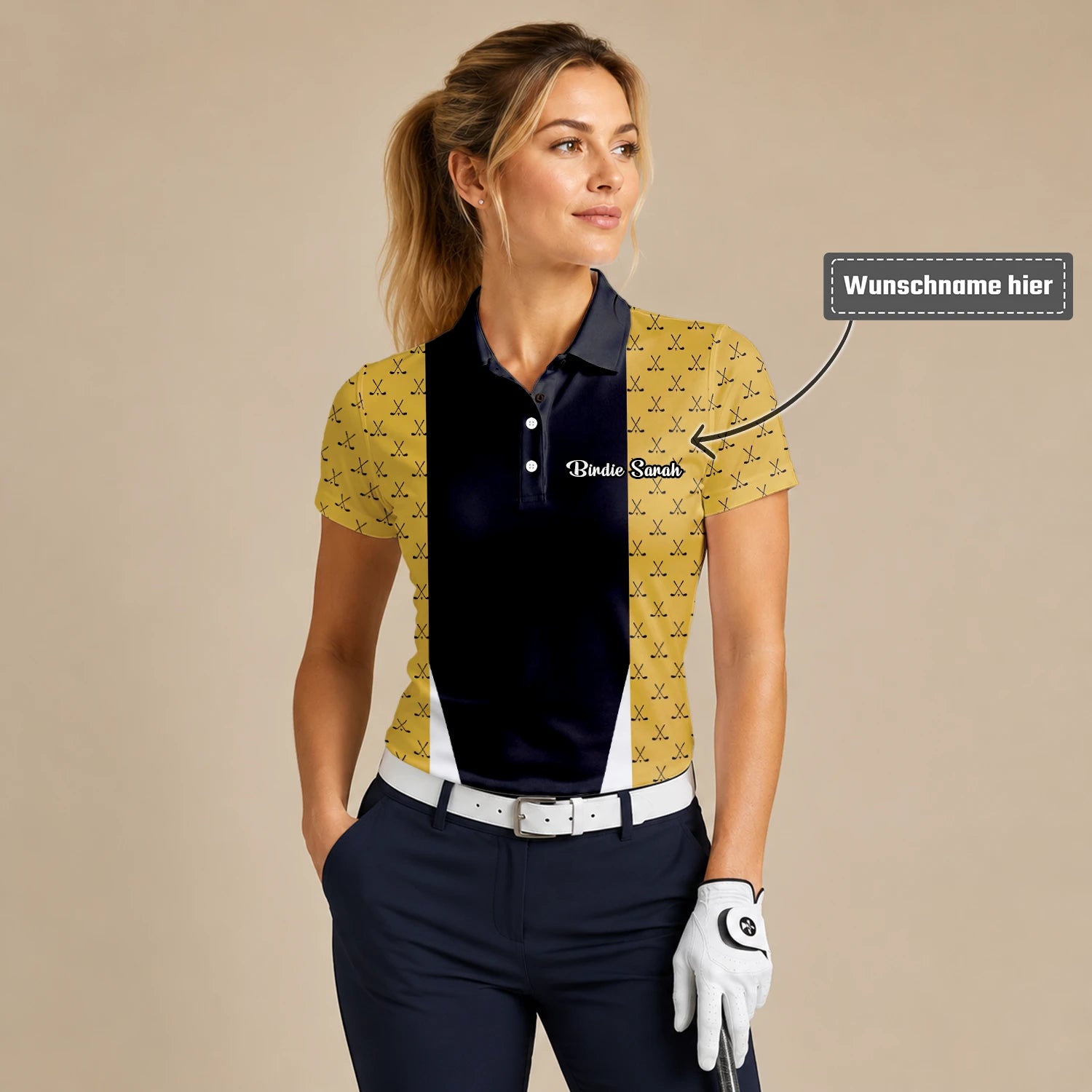 Personalisiertes Golf Poloshirt in Schwarz-Gold mit Golfschläger-Muster und Streifen für Damen B5489
