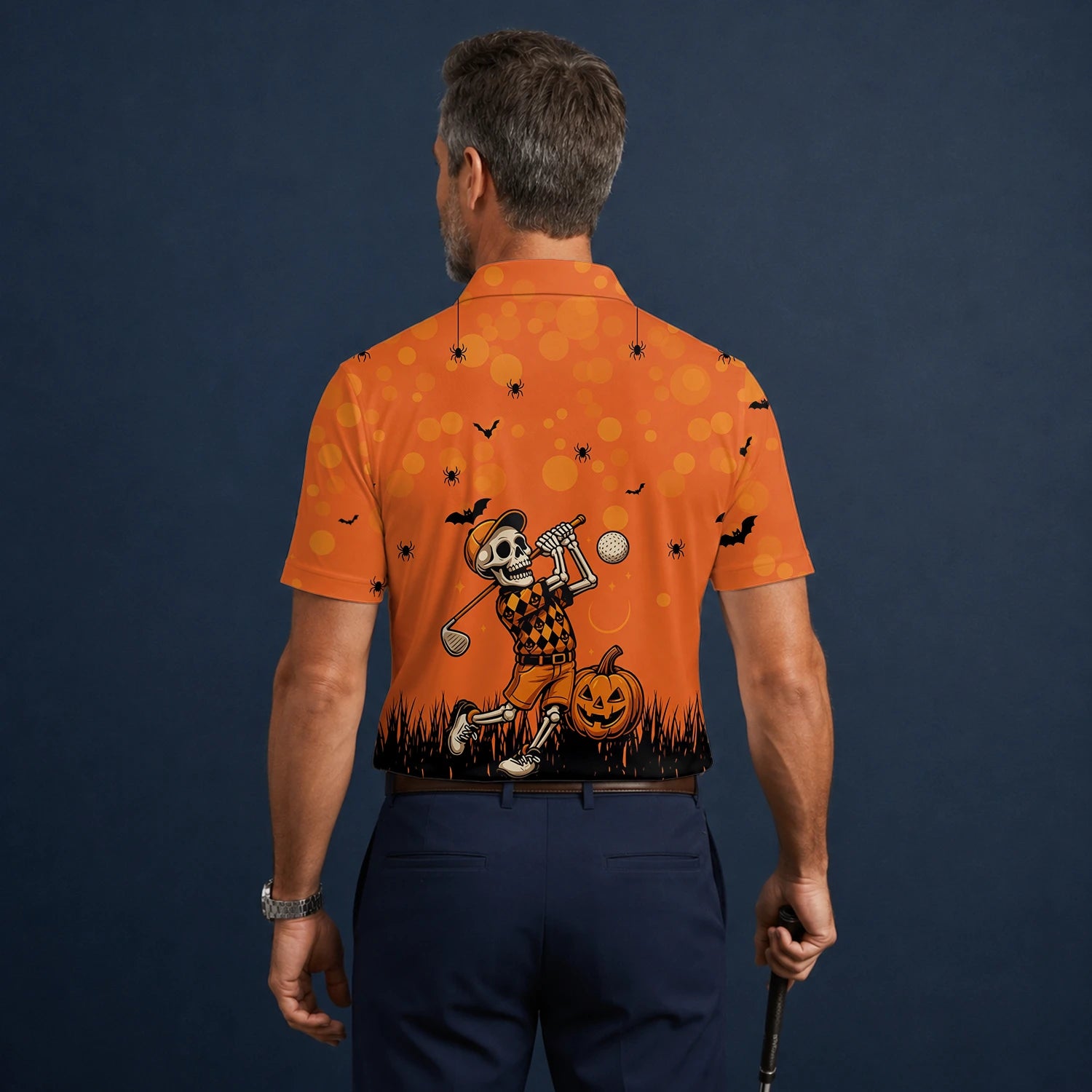 Personalisiertes Golf Poloshirt Orange Halloween Skelett Golfer Design für Herren D3851