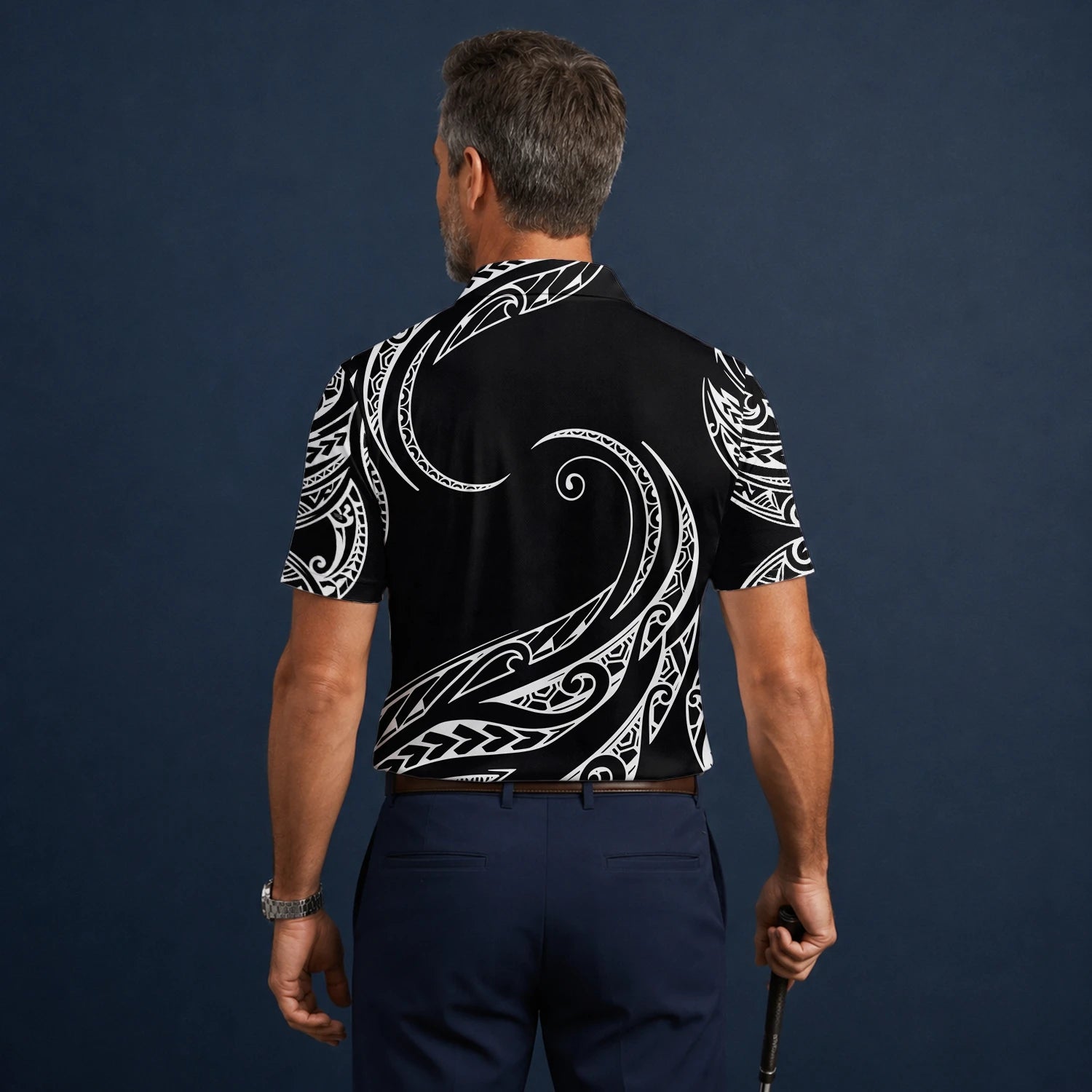Personalisiertes Golf Poloshirt Schwarz Weißes Tribal Wellen Design für Herren R9560