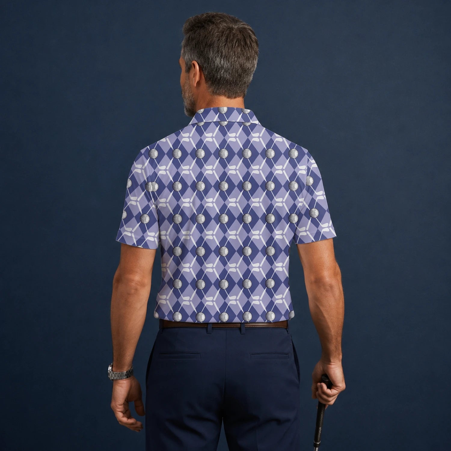 Personalisiertes Golf Poloshirt Blaues Rauten Golfball Golfschläger Design für Herren F3847