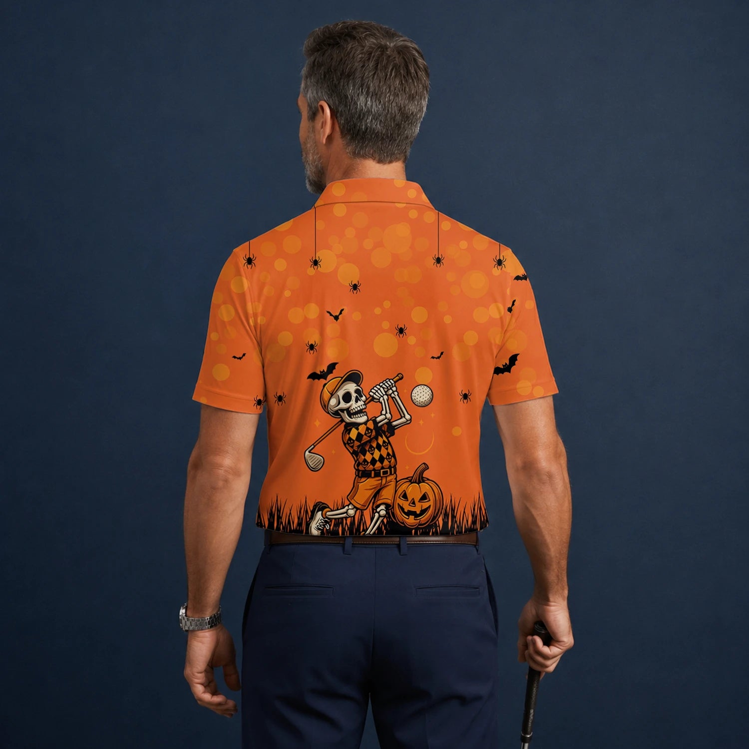Personalisiertes Golf Poloshirt Orange Halloween Skelett Golfer Design für Herren D3851