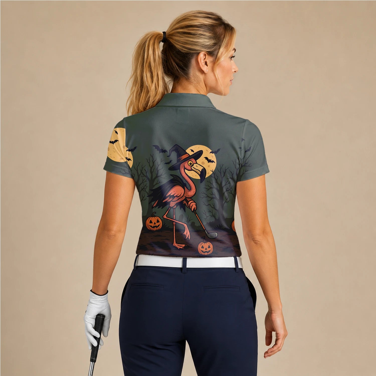 Personalisiertes Golf Poloshirt Olivgrünes Halloween Flamingo Hexe Golfer Kürbis Design für Damen X5811