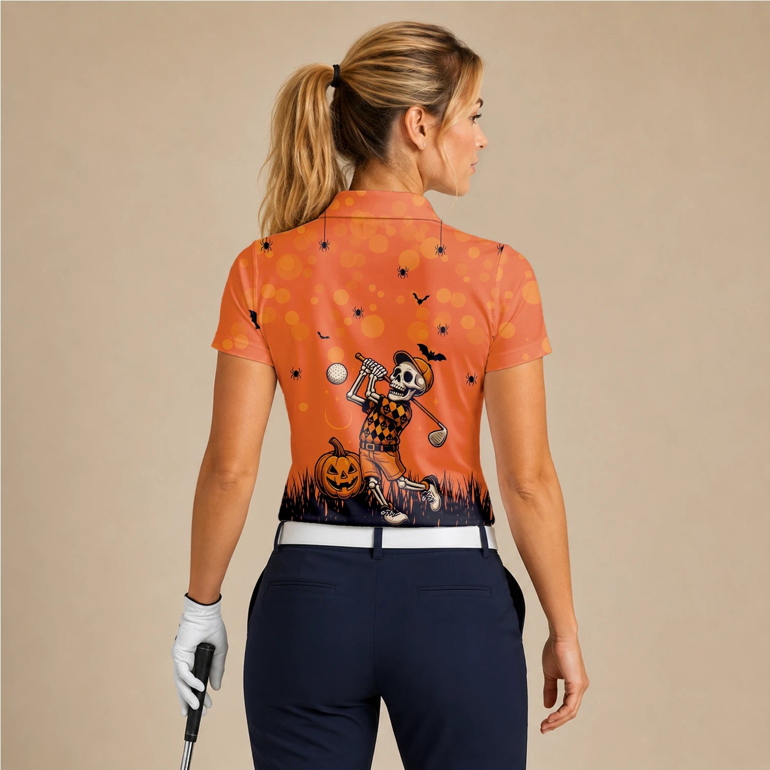Personalisiertes Golf Poloshirt Orange Halloween Skelett Golfer Design für Damen D3851
