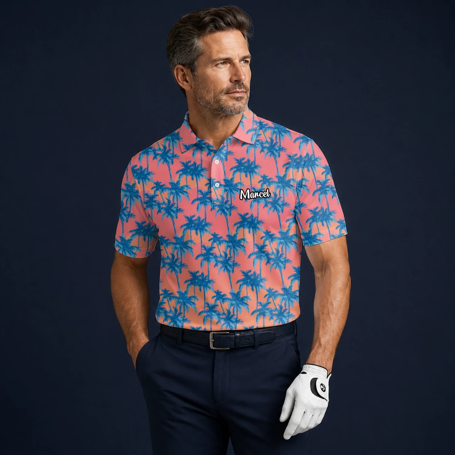 Personalisiertes Golf Poloshirt Korallenrosa Blaues Palmen Design für Herren A5845