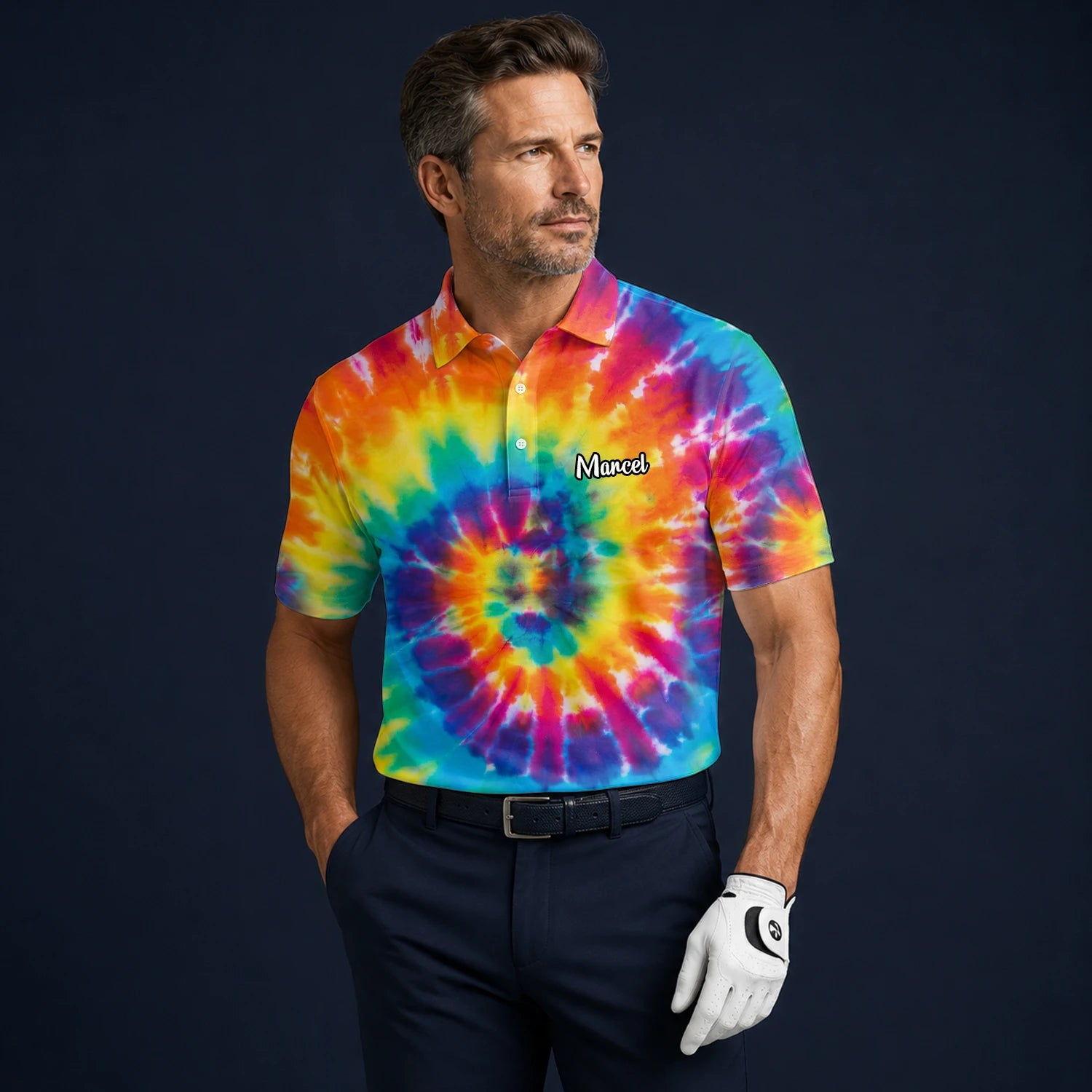 Personalisiertes Golf Poloshirt mit Regenbogen-Batik-Spirale für Herren S4610