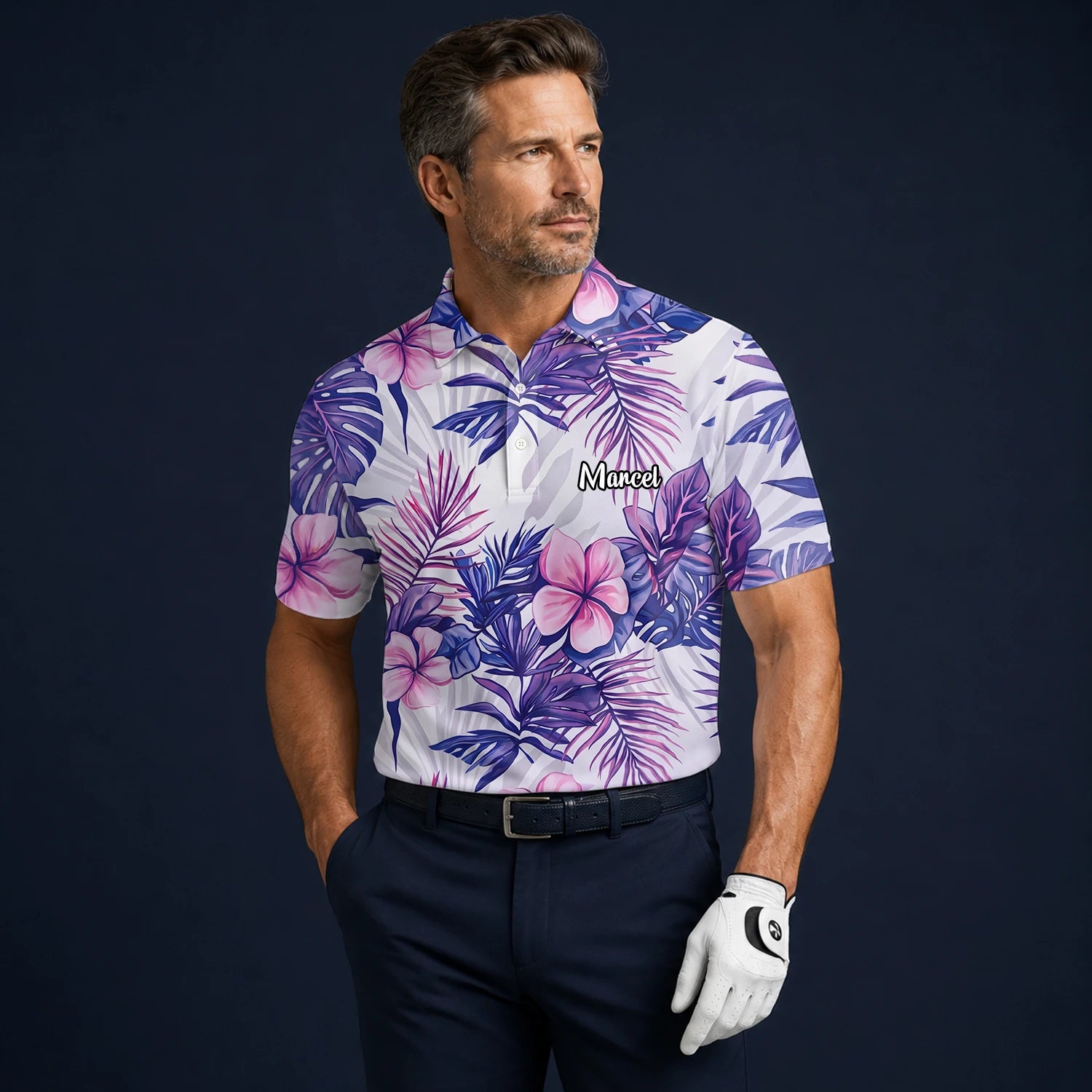 Personalisiertes Golf Poloshirt Weiß Lila Tropisches Hibiskus Blätter Design für Herren H1054