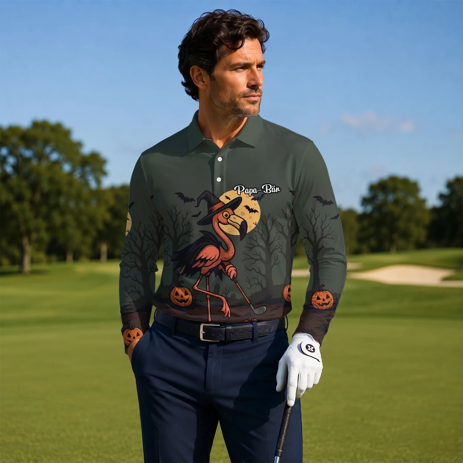 Personalisiertes Golf Poloshirt Olivgrünes Halloween Flamingo Hexe Golfer Kürbis Design für Herren X5811